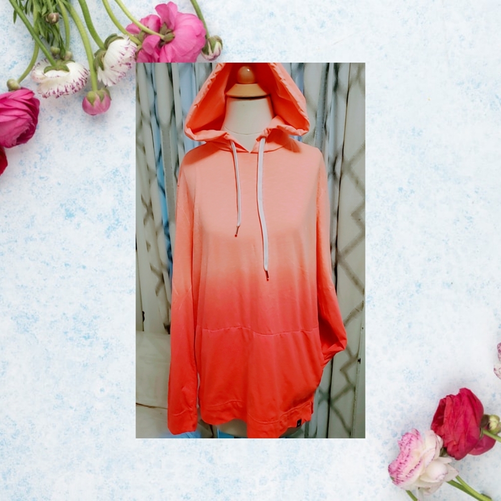 American Eagle Outfitters Dip-Dye Hoodie